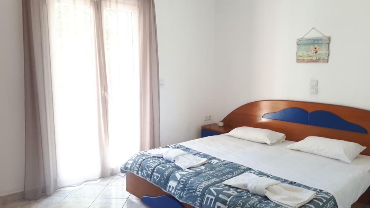 Aparthotel Corfustories à Sidárion Extérieur photo